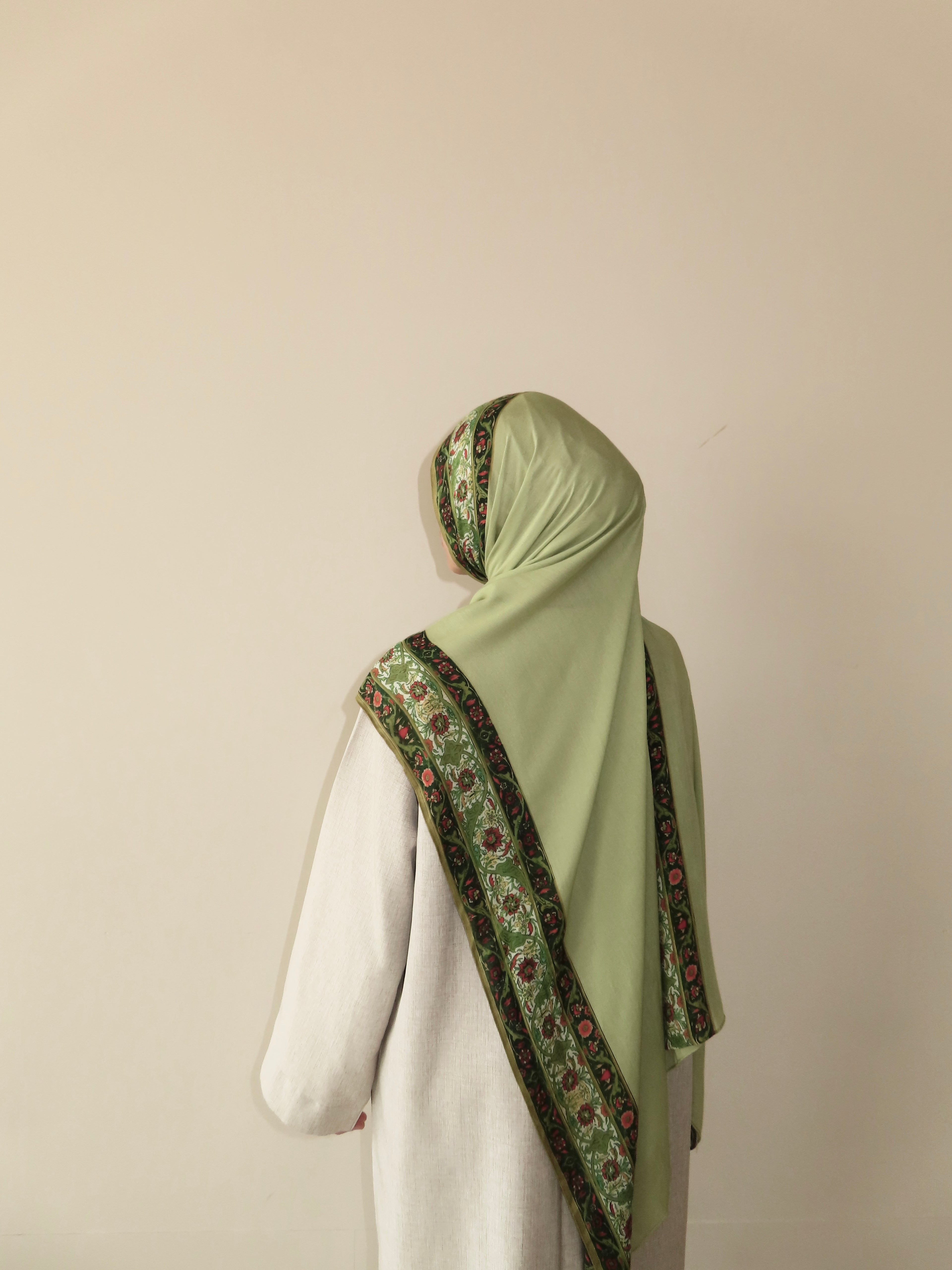 Inci Frame Modal Hijab