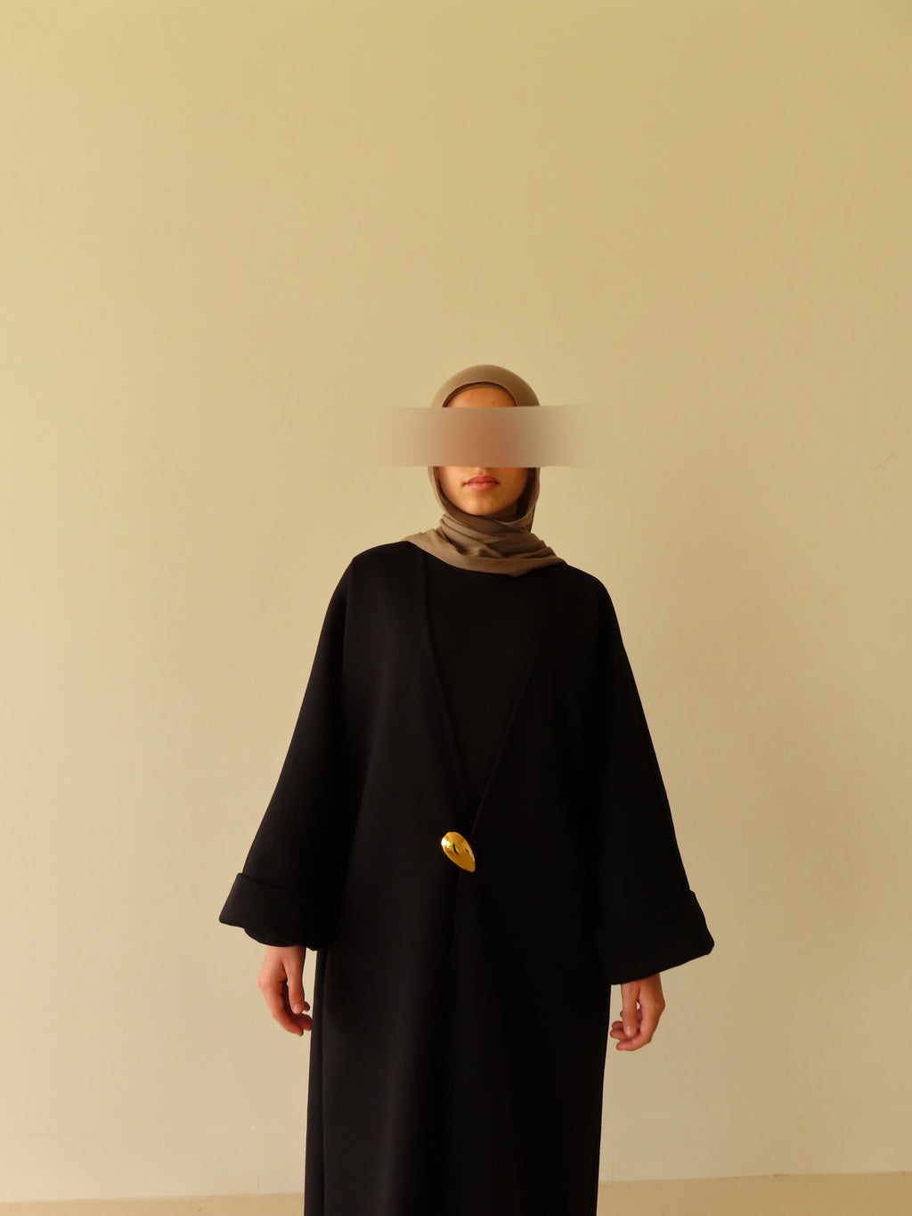 Delilah Abaya - Kohl